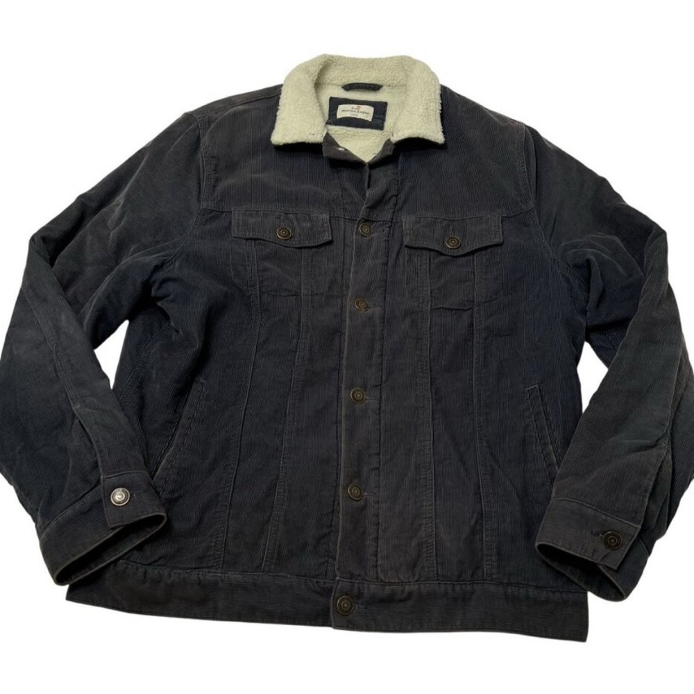 Marine Layer Corduroy Sherpa
Trucker Jacket in Navy